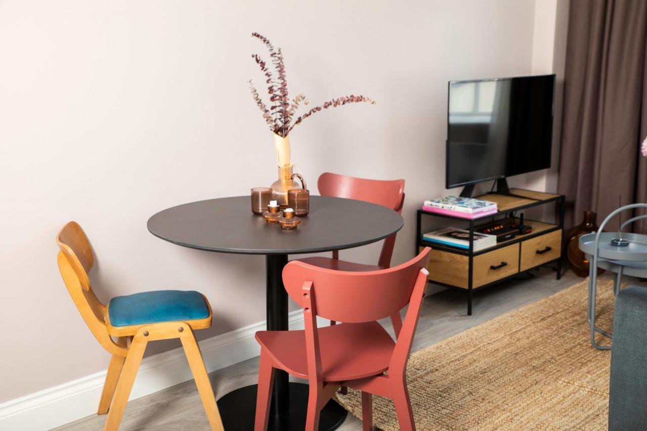 Bob W Commercial House London Luaran gambar