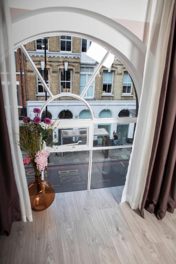 Bob W Commercial House London Luaran gambar